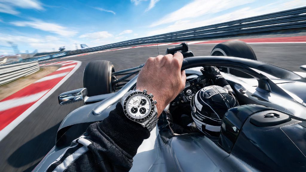 2026 Guide: Omega Speedmaster Racing Master Chronometer White Dial Review
